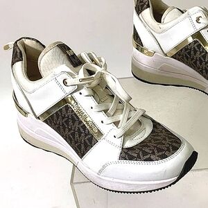 Michael Kors Women's White and Brown Sneakers 9.5 Height Shoes